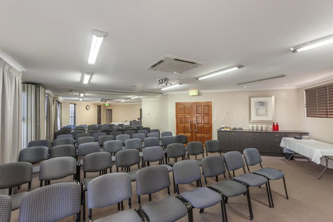 Platinum International - Accommodation NT 38