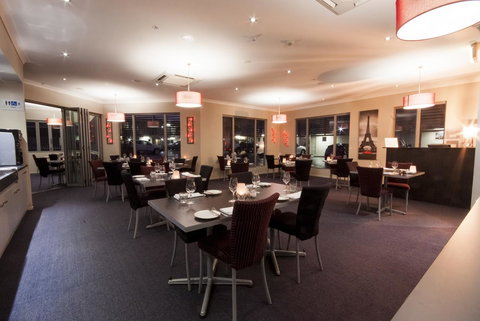 Platinum International - Accommodation NT 25