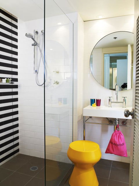 QT Gold Coast - Accommodation NT 6