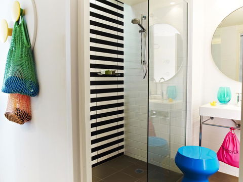 QT Gold Coast - Accommodation NT 34