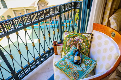 Imperial Hotel Gold Coast - Accommodation NT 3