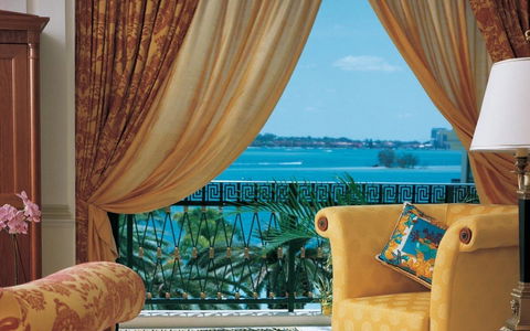 Imperial Hotel Gold Coast - Accommodation NT 33