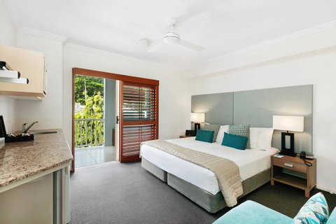 Mantra Aqueous On Port - Accommodation NT 24