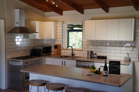 McCarthy Grove Maleny - Accommodation NT 8