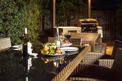 At The Sound Noosa Motel - Accommodation NT 9