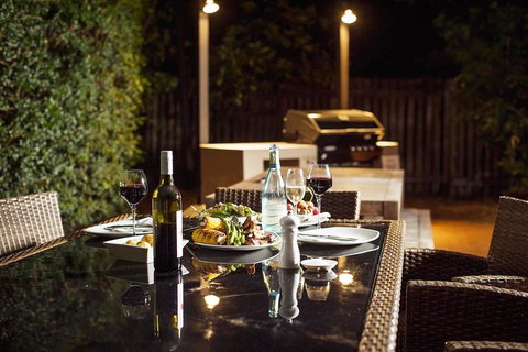 At The Sound Noosa Motel - Accommodation NT 4