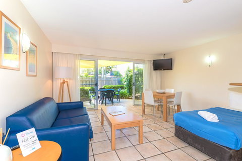 At The Sound Noosa Motel - Accommodation NT 37