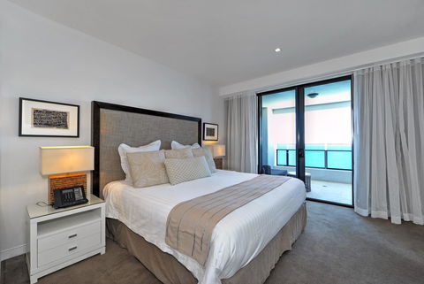 Soul Surfers Paradise - Gclr - Accommodation NT 37