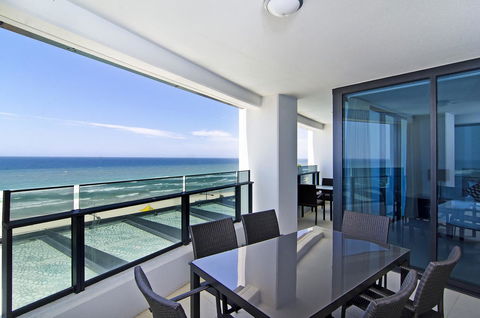 Soul Surfers Paradise - Gclr - Accommodation NT 15