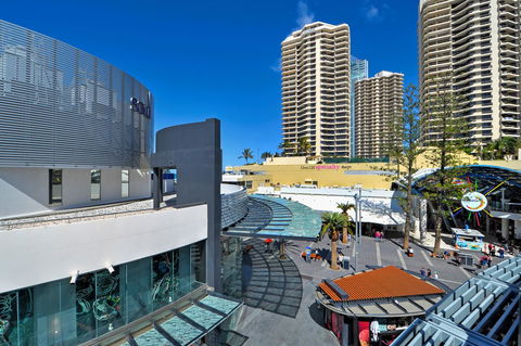 Soul Surfers Paradise - Gclr - Accommodation NT 43