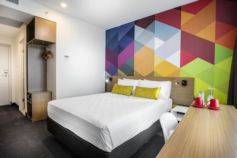 Ibis Styles Brisbane Elizabeth Street - Accommodation NT 20