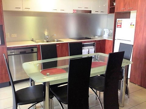 The Towers Of Chevron Renaissance - Holidays Gold Coast - Accommodation NT 43