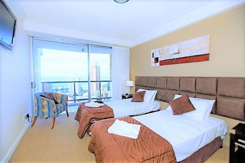 The Towers Of Chevron Renaissance - Holidays Gold Coast - Accommodation NT 33