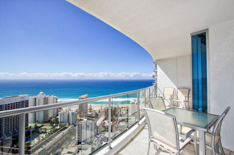 The Towers Of Chevron Renaissance - Holidays Gold Coast - Accommodation NT 10