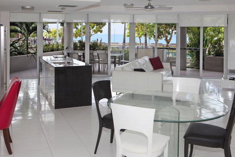 Vision Apartments - Accommodation NT 3