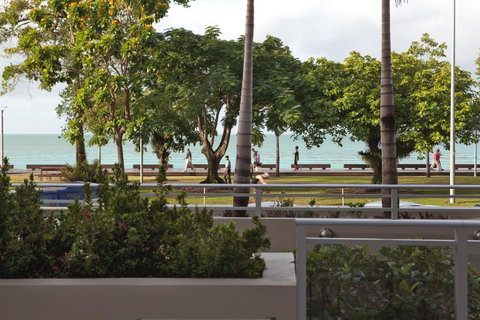Vision Apartments - Accommodation NT 4