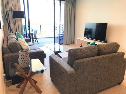 Qube Broadbeach Ocean View Apartments - Accommodation NT 19