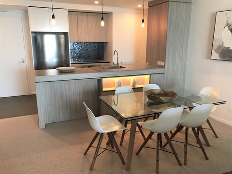 Qube Broadbeach Ocean View Apartments - Accommodation NT 26