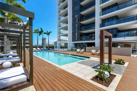 Qube Broadbeach Ocean View Apartments - Accommodation NT 10