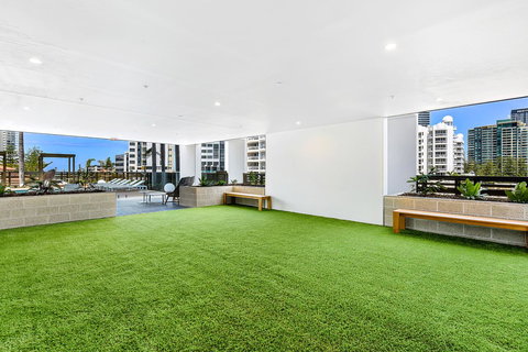 Qube Broadbeach Ocean View Apartments - Accommodation NT 6
