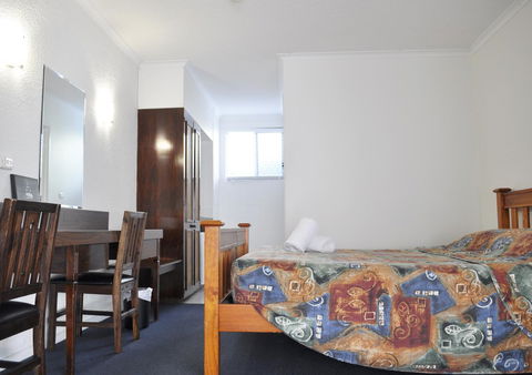 Alexandra Park Motor Inn - Accommodation NT 10