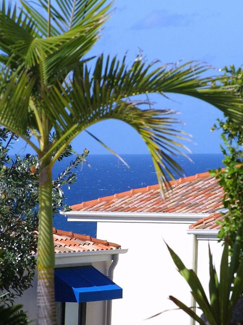 The Point Coolum - Accommodation NT 12