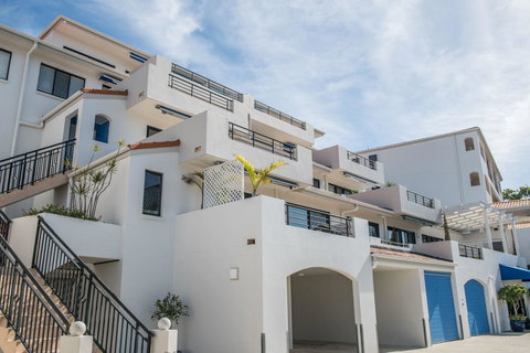 The Point Coolum - Accommodation NT 17