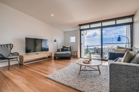 The Point Coolum - Accommodation NT 21