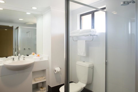 Palm Royale Cairns - Accommodation NT 30