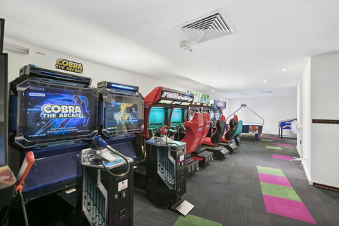 Towers Of Chevron - Private Apartment - Accommodation NT 18