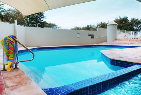 Golden Sands On The Beach - Absolute Beachfront Apartments - Accommodation NT 14