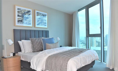 Gold Coast Private Apartments - H Residences, Surfers Paradise - Accommodation NT 3