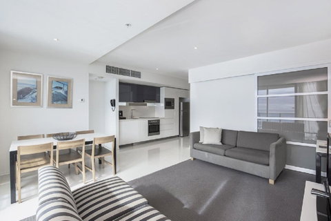 Gold Coast Private Apartments - H Residences, Surfers Paradise - Accommodation NT 20