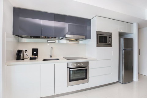 Gold Coast Private Apartments - H Residences, Surfers Paradise - Accommodation NT 24