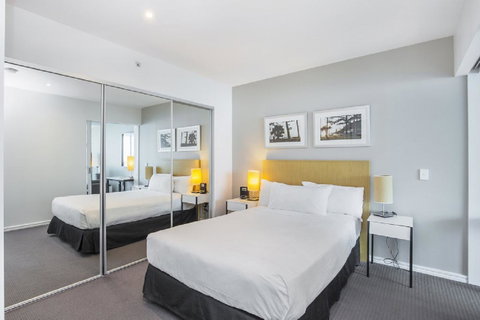 Gold Coast Private Apartments - H Residences, Surfers Paradise - Accommodation NT 25