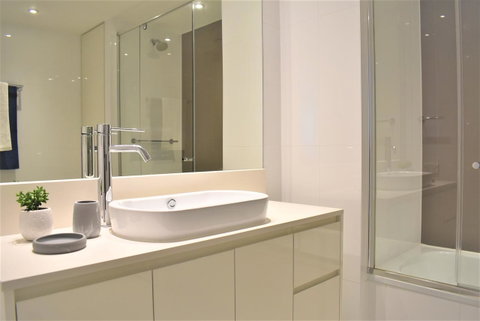 Gold Coast Private Apartments - H Residences, Surfers Paradise - Accommodation NT 13