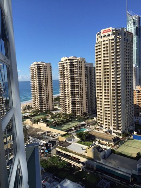 Gold Coast Private Apartments - H Residences, Surfers Paradise - Accommodation NT 40