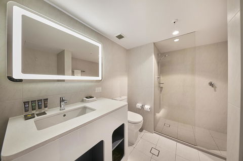 Novotel Surfers Paradise - Accommodation NT 16