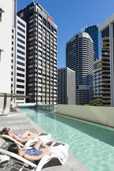 Oaks Brisbane Aurora Suites - Accommodation NT 1