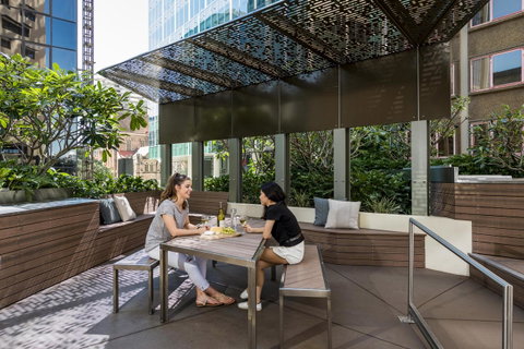Oaks Brisbane Aurora Suites - Accommodation NT 11