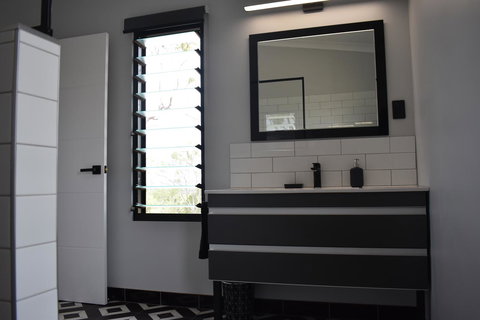 Ironbark House - Accommodation NT 26