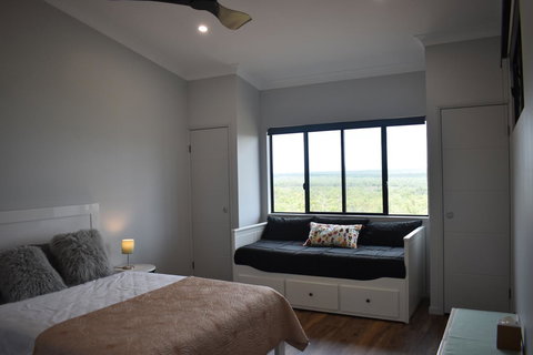 Ironbark House - Accommodation NT 36