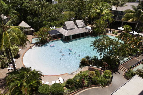 Novotel Cairns Oasis Resort - NT Tourism 37