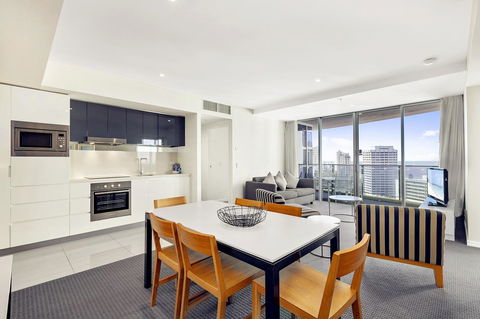 H Luxury Residence Apartments - Holiday Paradise - Accommodation NT 13