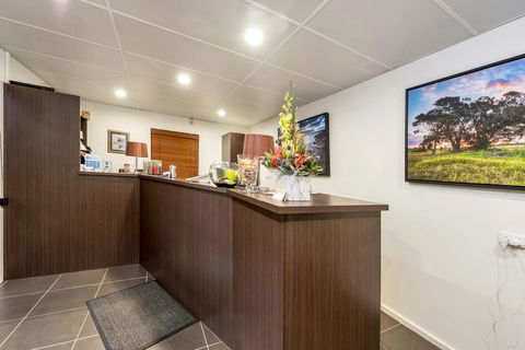 Sugar Country Motor Inn - Accommodation NT 12