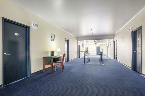 Nightcap At Atherton Hotel - Accommodation NT 10