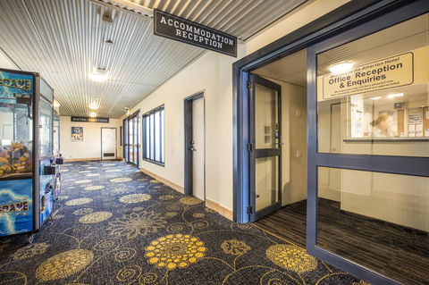 Nightcap At Atherton Hotel - Accommodation NT 9