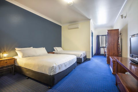 Nightcap At Atherton Hotel - Accommodation NT 14
