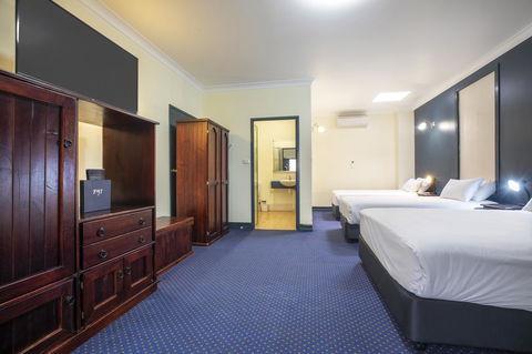 Nightcap At Atherton Hotel - Accommodation NT 16