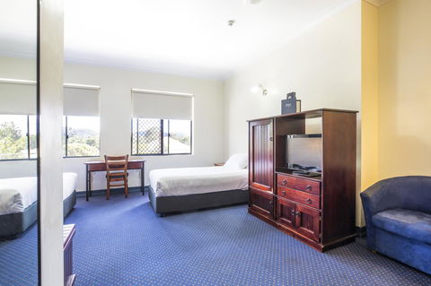 Nightcap At Atherton Hotel - Accommodation NT 1